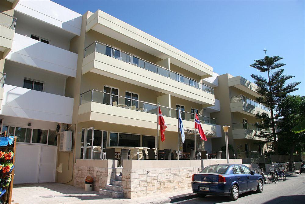 Michel Apartahotel