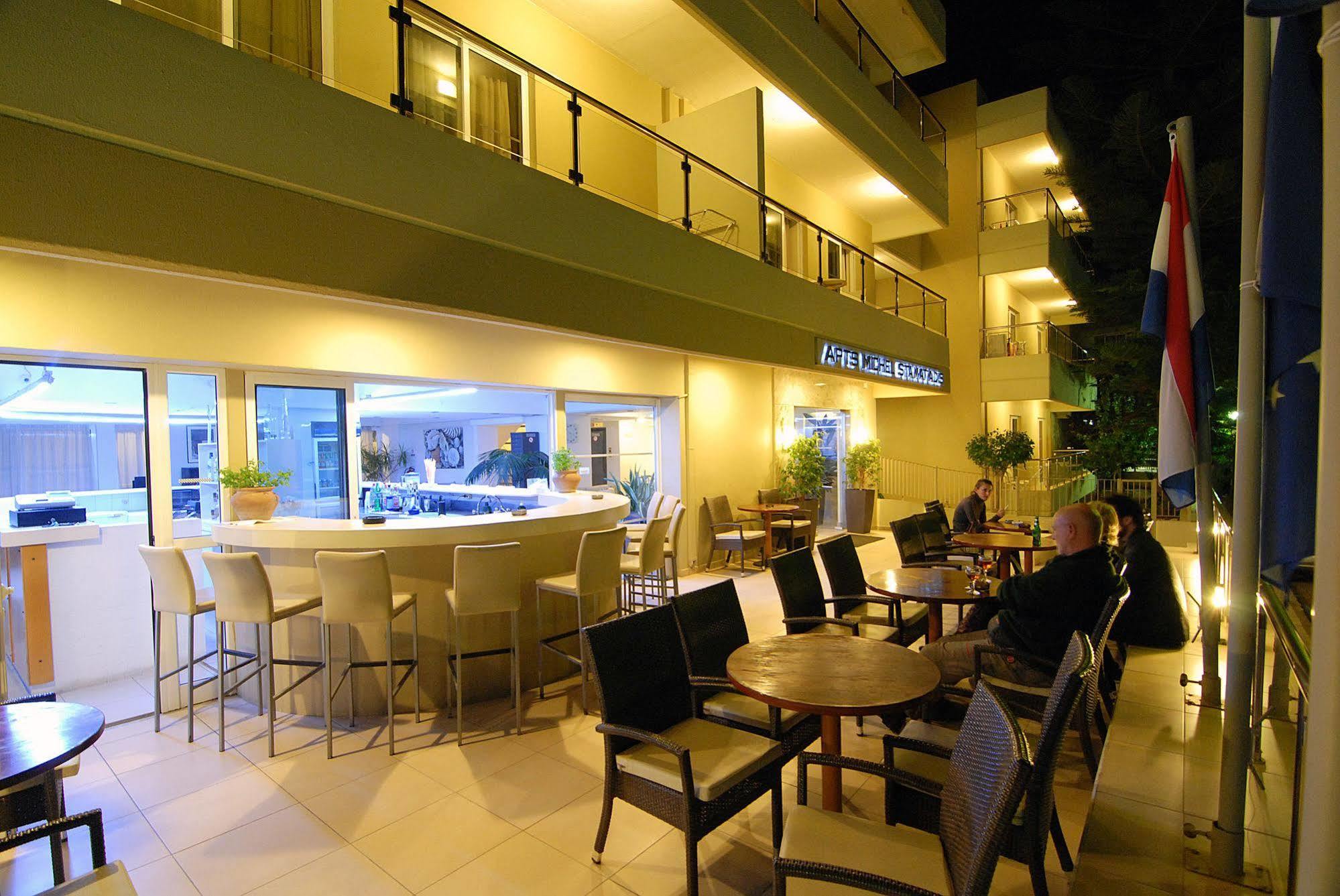 Apartahotel Michel